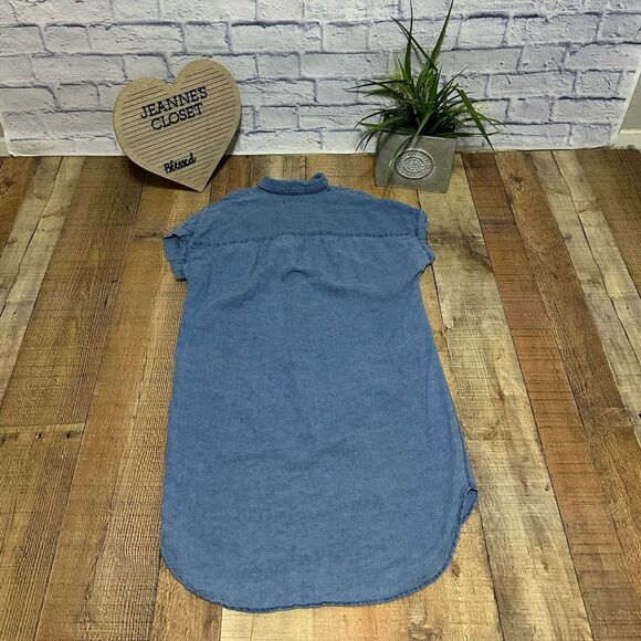 Madewell
Blue Solid Casual Shift Dress linen/cotton blend - Picture 10 of 14